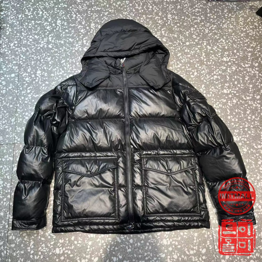 moncler_xxxxx_big_00005.jpg