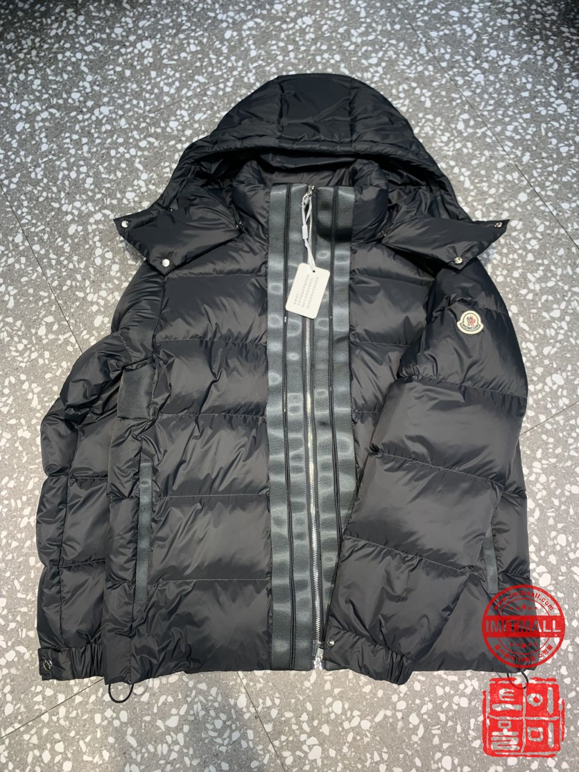 moncler_xxxxx_big_00008.jpg