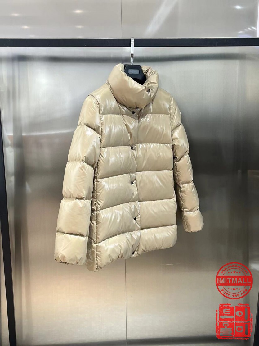 moncler_xxxxx_big_00002.jpg