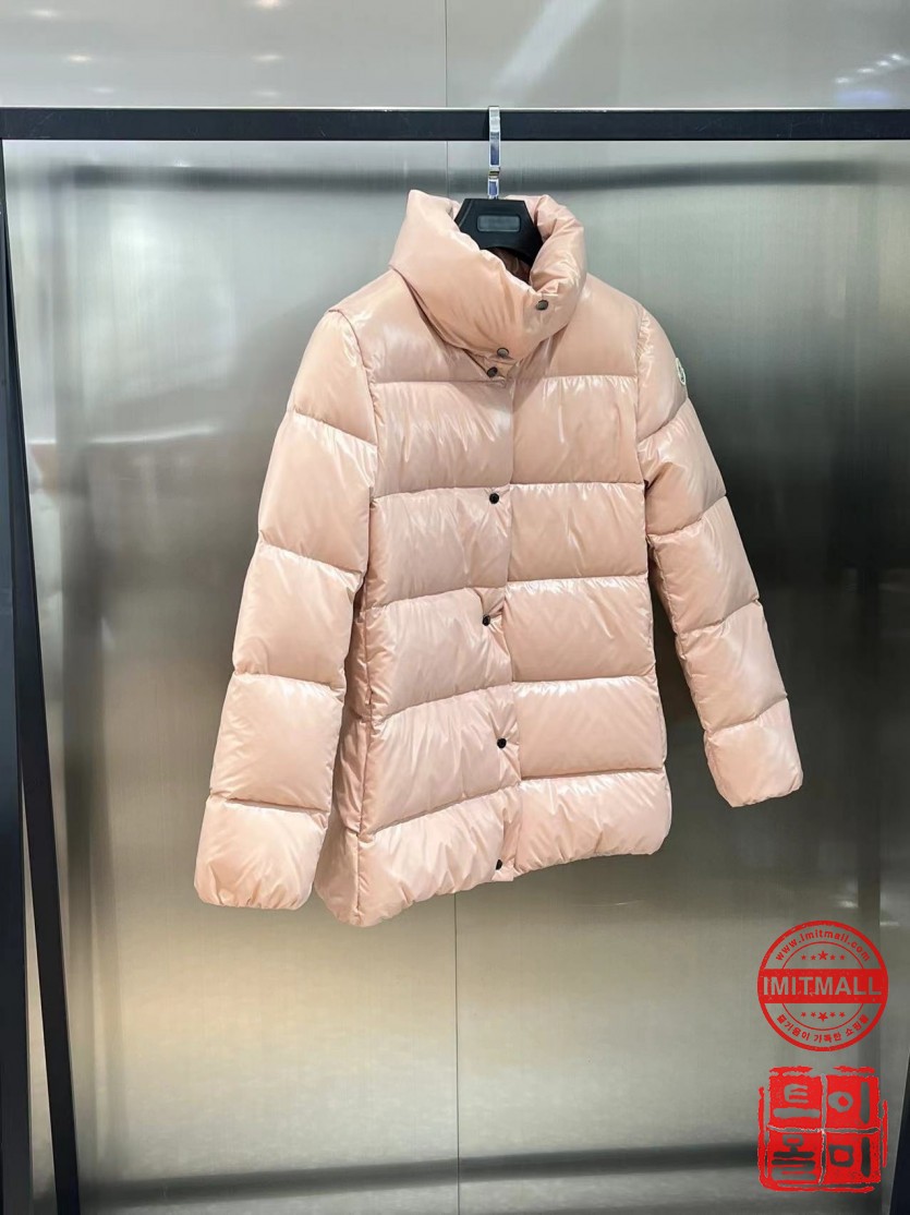 moncler_xxxxx_big_00002.jpg