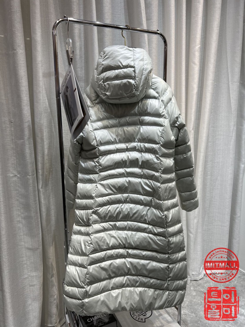 moncler_xxxxx_big_00006.jpg