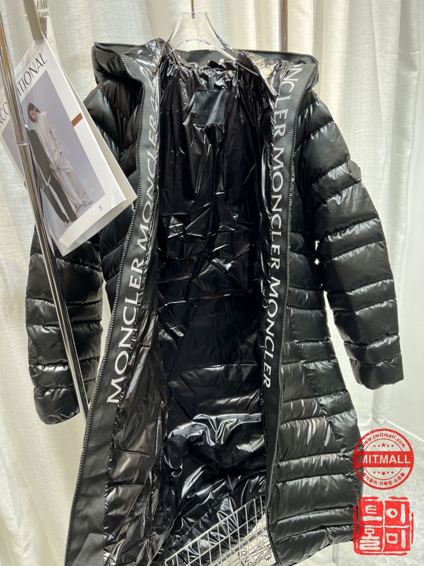 moncler_xxxxx_big_00004.jpg