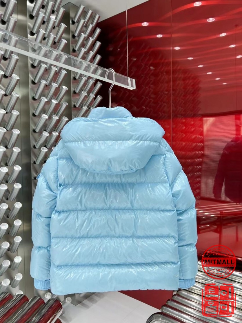 moncler_xxxxx_big_00008.jpg