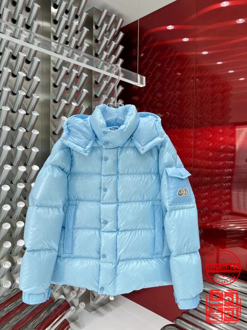 moncler_xxxxx_big_00009.jpg