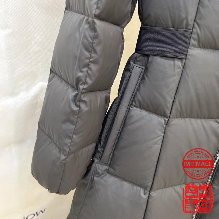 moncler_xxxxx_big_00009.jpg