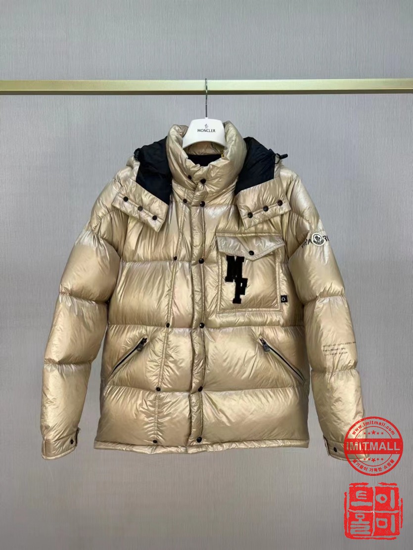 moncler_xxxxx_big_00001.jpg