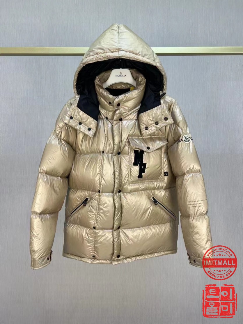 moncler_xxxxx_big_00005.jpg