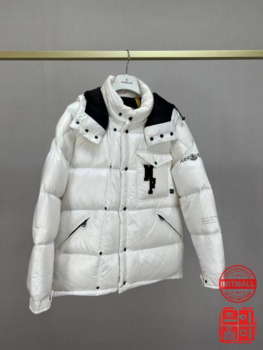 moncler_xxxxx_big_00002.jpg