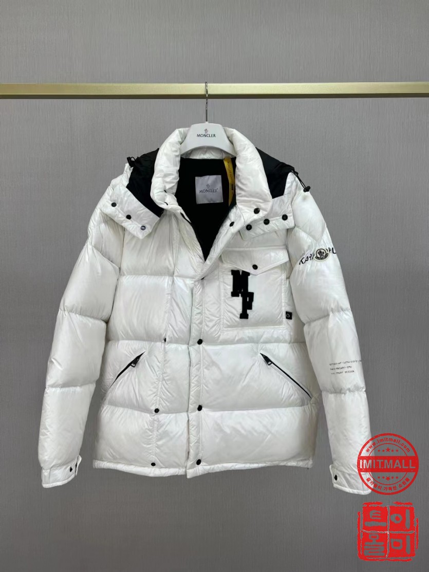 moncler_xxxxx_big_00008.jpg