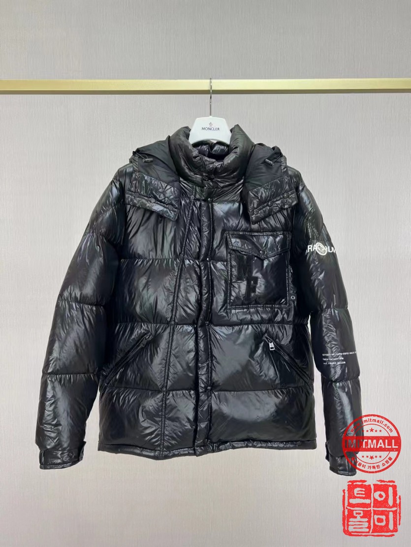 moncler_xxxxx_big_00001.jpg