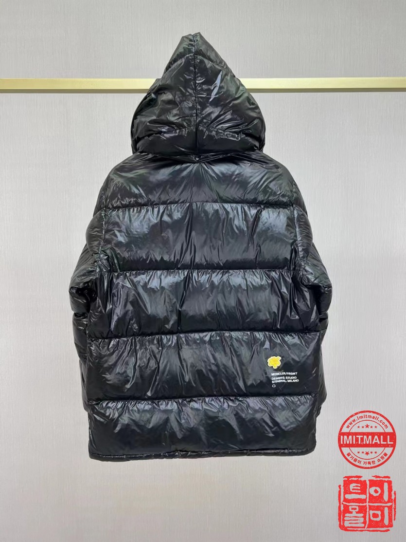 moncler_xxxxx_big_00008.jpg