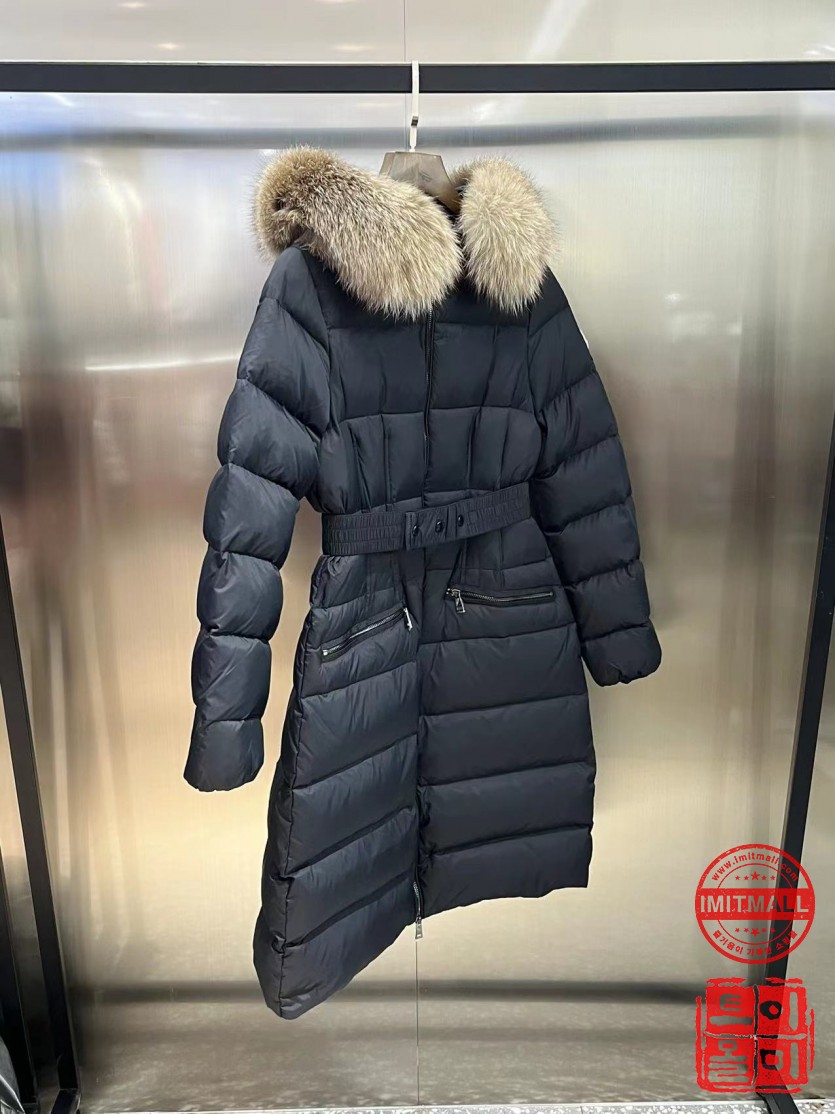 moncler_xxxxx_big_00002.jpg