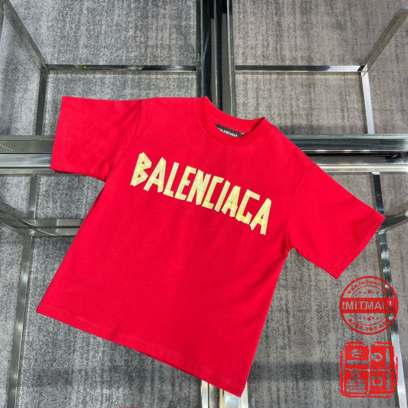 balenciaga_xxxxx_big_00007.jpg