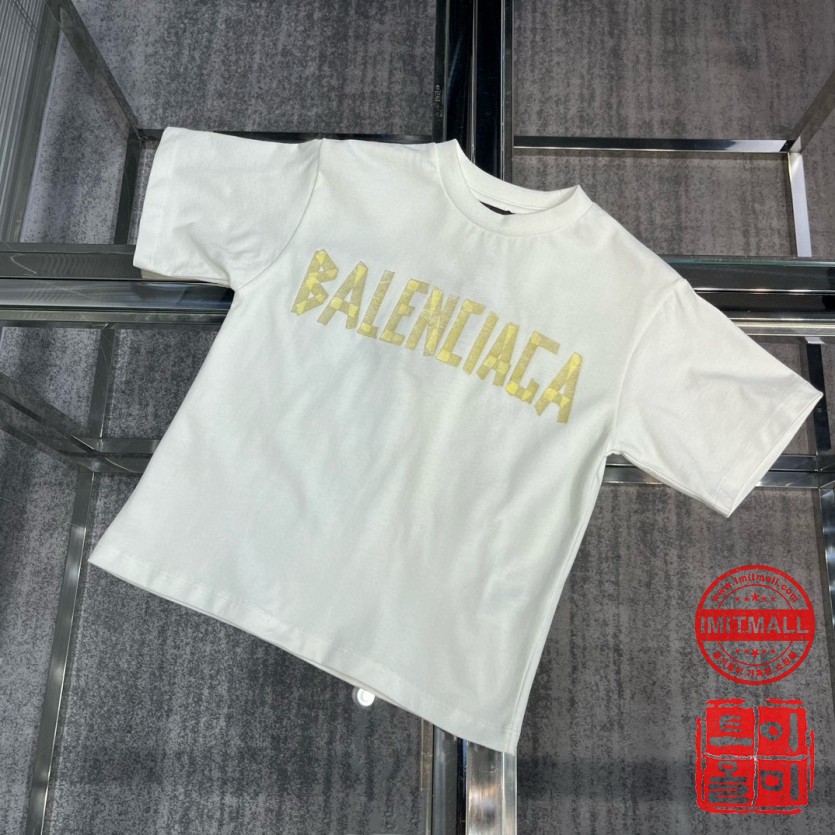 balenciaga_xxxxx_big_00009.jpg