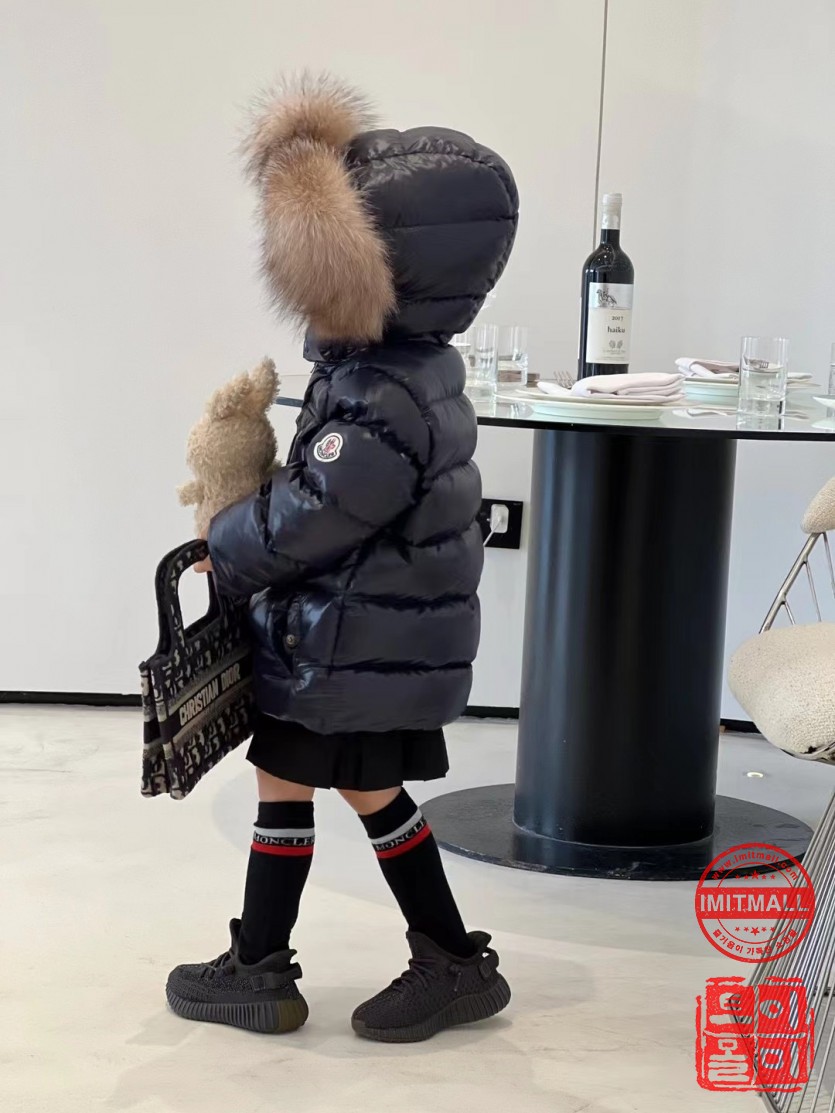 moncler_xxxxx_big_00010.jpg