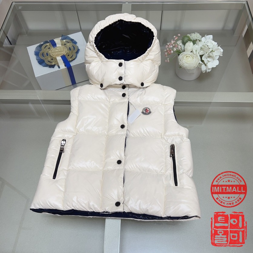 moncler_xxxxx_big_00011.jpg