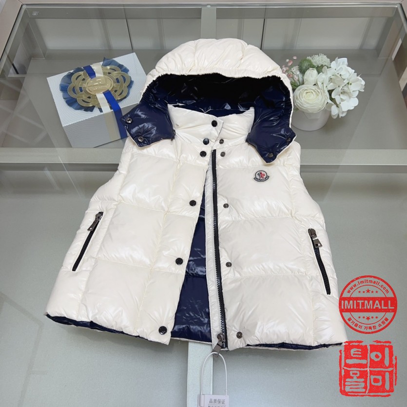 moncler_xxxxx_big_00013.jpg