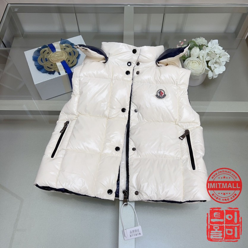 moncler_xxxxx_big_00014.jpg