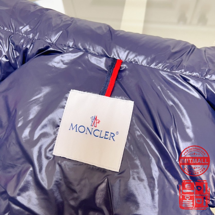 moncler_xxxxx_big_00016.jpg