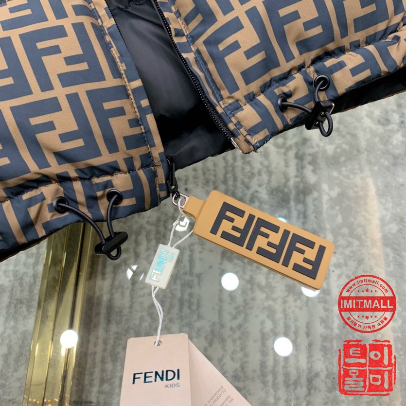 fendi_xxxxx_big_00017.jpg