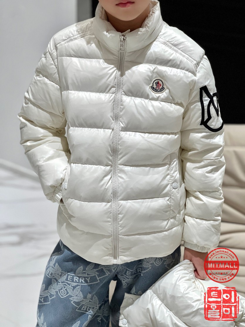 moncler_xxxxx_big_00006.jpg