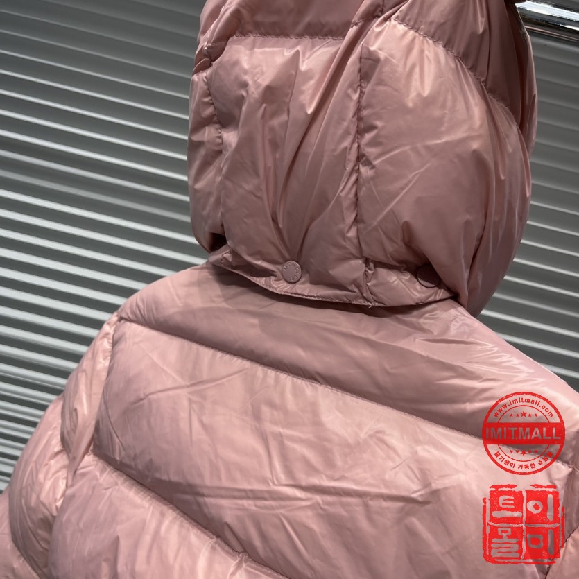 moncler_xxxxx_big_00003.jpg