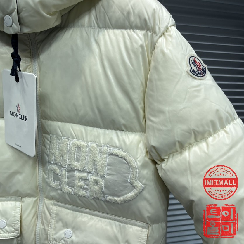 moncler_xxxxx_big_00003.jpg