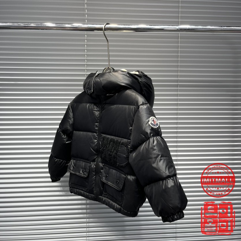 moncler_xxxxx_big_00004.jpg