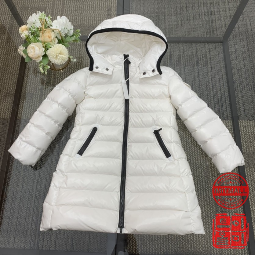 moncler_xxxxx_big_00002.jpg