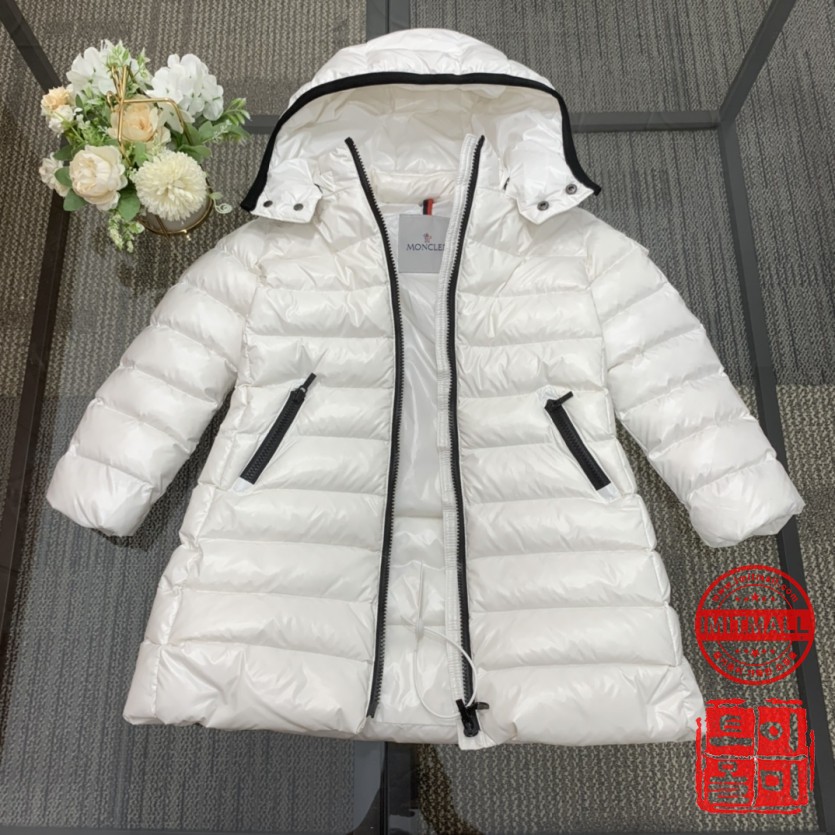 moncler_xxxxx_big_00007.jpg