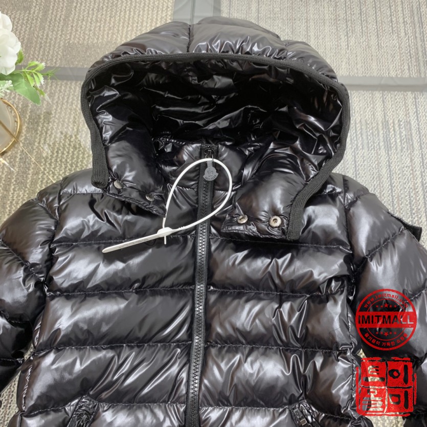 moncler_xxxxx_big_00003.jpg