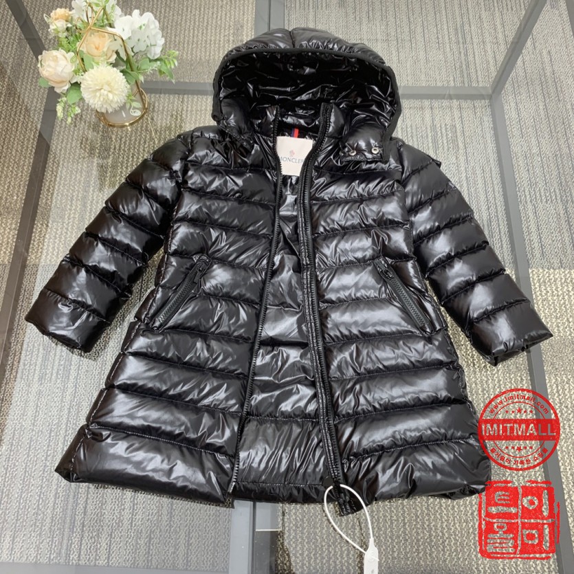 moncler_xxxxx_big_00006.jpg