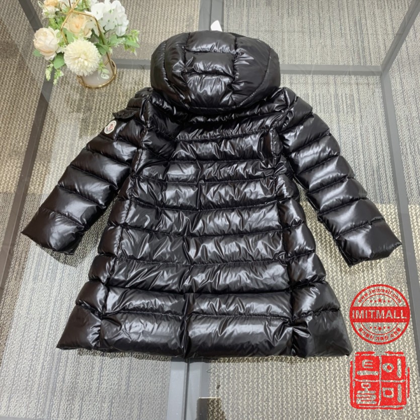 moncler_xxxxx_big_00009.jpg