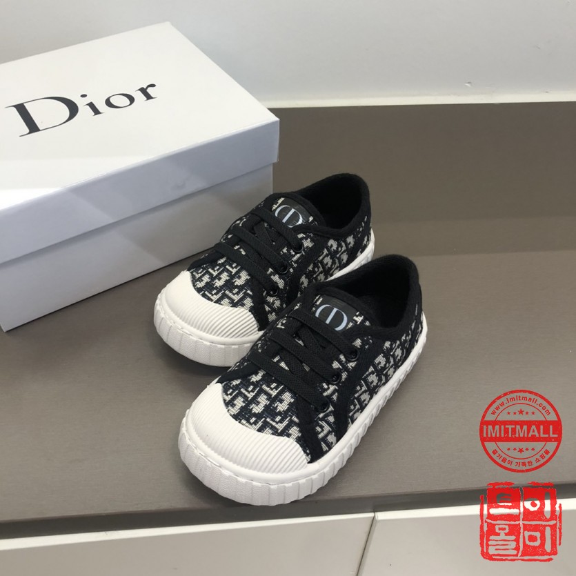 dior_xxxxx_big_00001.jpg