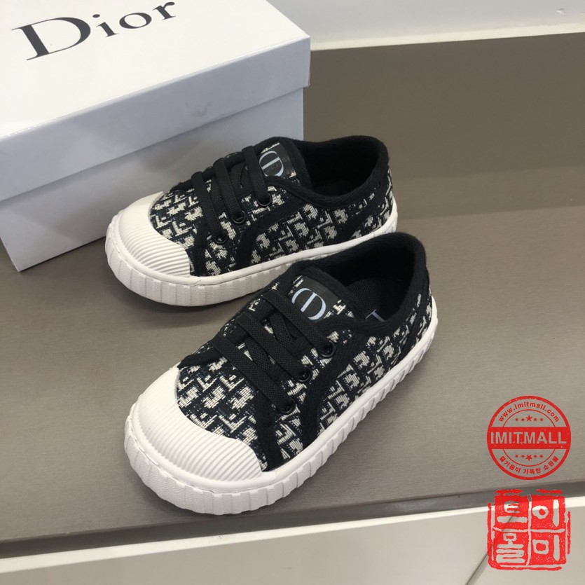 dior_xxxxx_big_00004.jpg