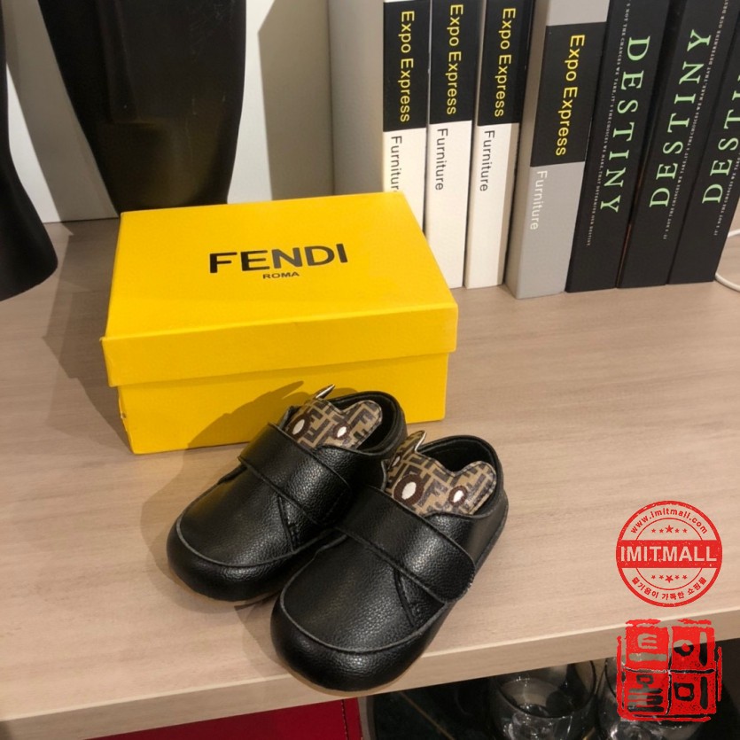 fendi_xxxxx_big_00002.jpg