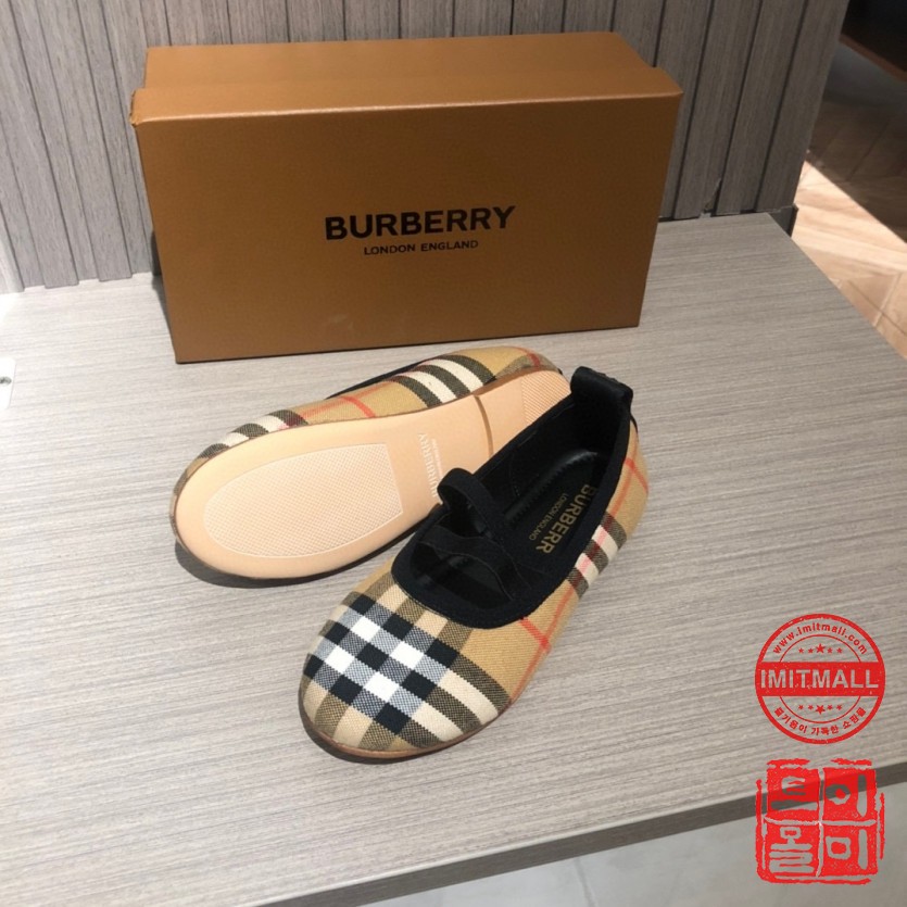 burberry_xxxxx_big_00005.jpg