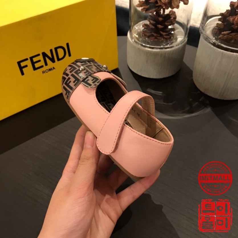 fendi_xxxxx_big_00007.jpg