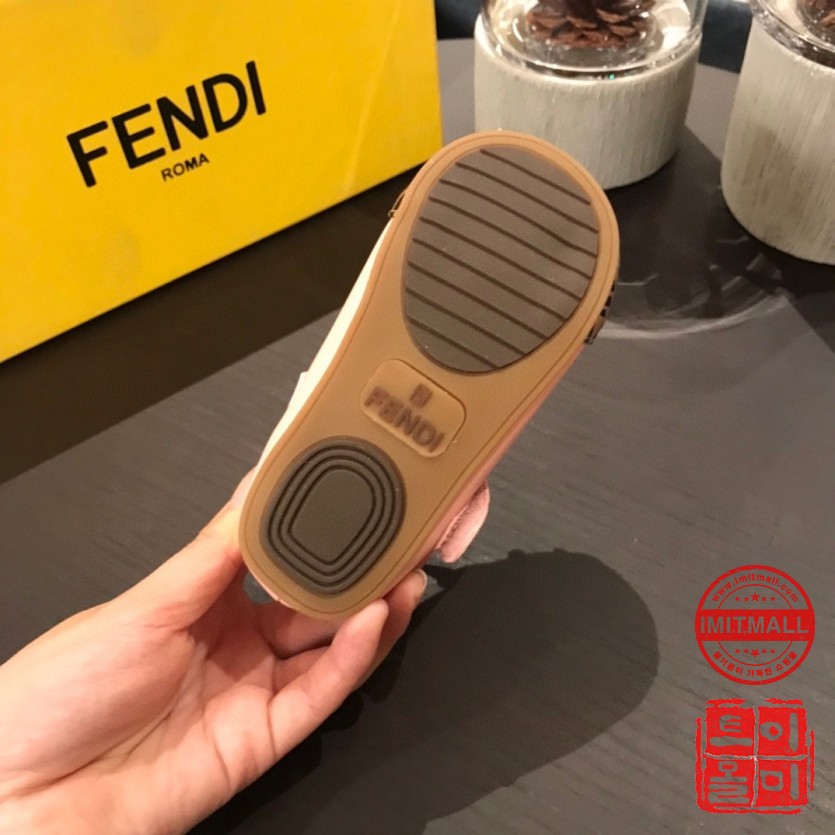 fendi_xxxxx_big_00008.jpg