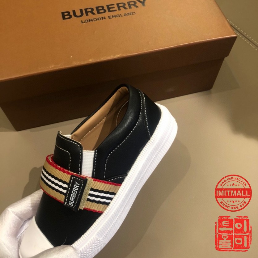 burberry_xxxxx_big_00004.jpg