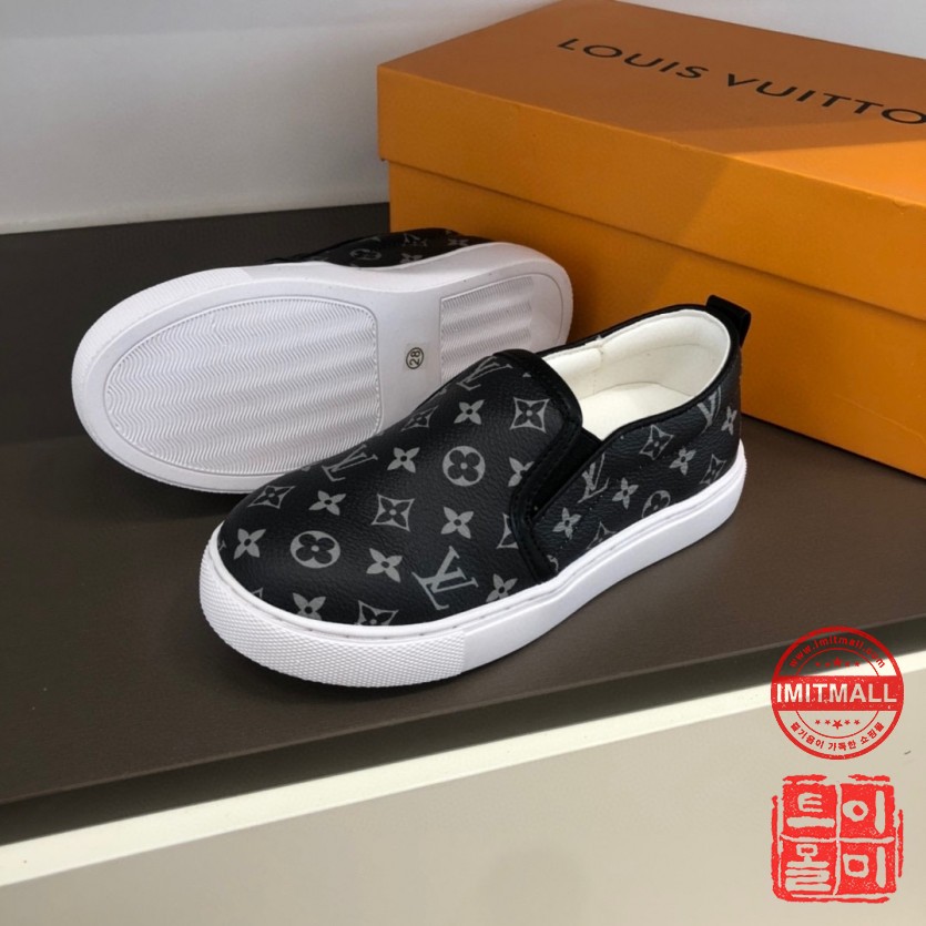 louis_vuitton_xxxxx_big_00003.jpg