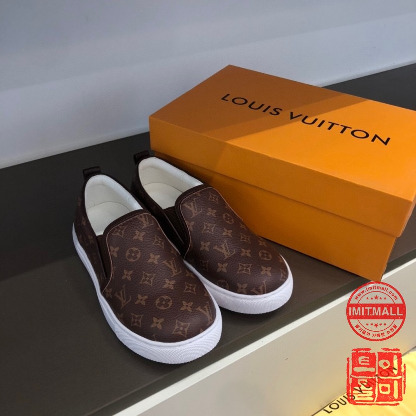 louis_vuitton_xxxxx_big_00005.jpg