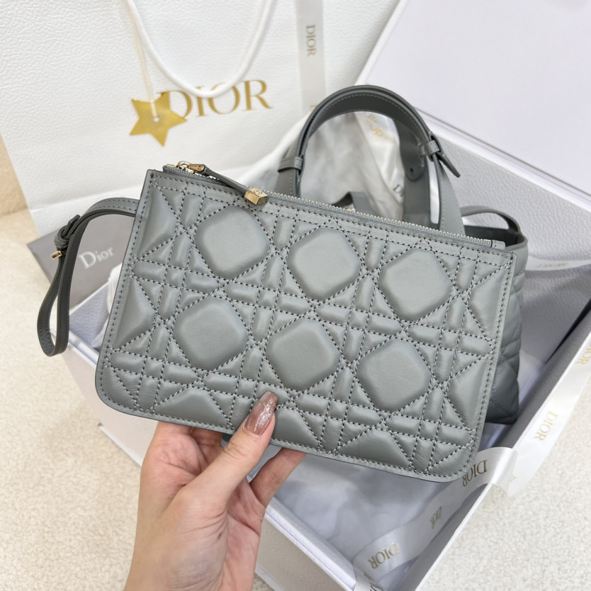 dior_xxxxx_big_00009.jpg