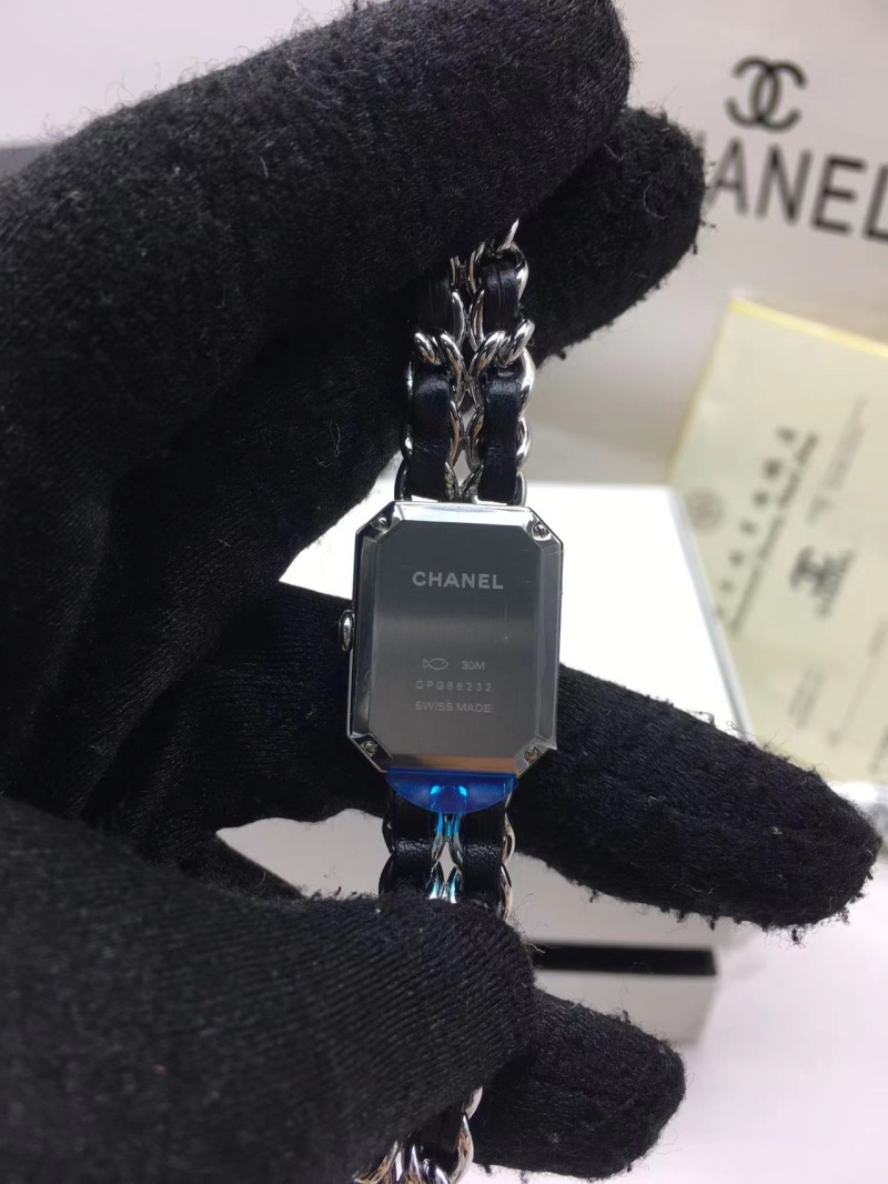 chanel_xxxxx_big_00017.jpg