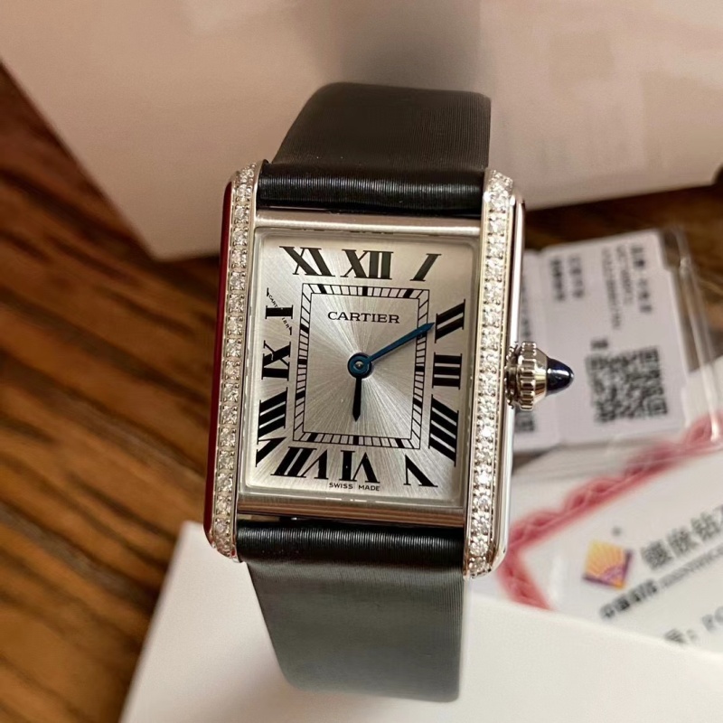 cartier_xxxxx_big_00002.jpg