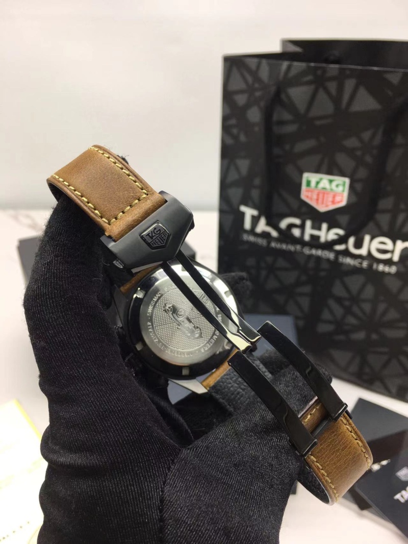 tagheuer_xxxxx_big_00009.jpg