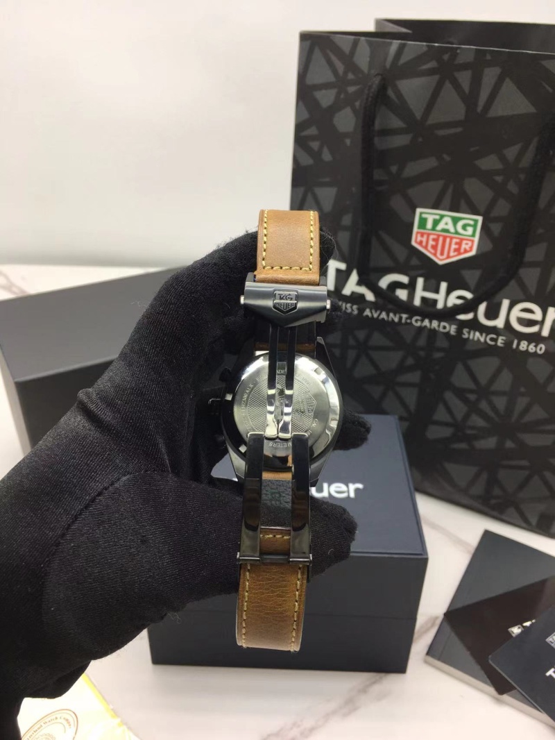 tagheuer_xxxxx_big_00008.jpg