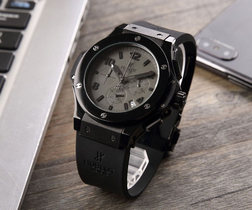 hublot_xxxxx_big_00005.jpg