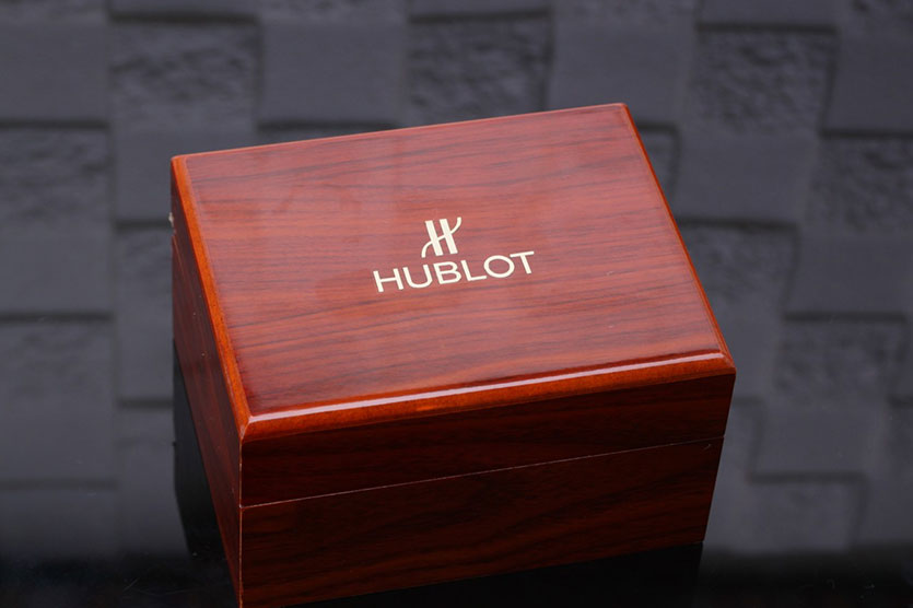 hublot_xxxxx_big_00001.jpg