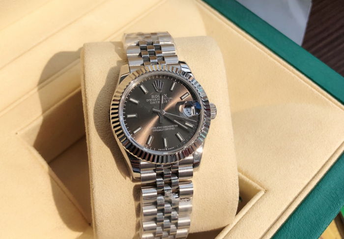 rolex_xxxxx_big_00003.jpg